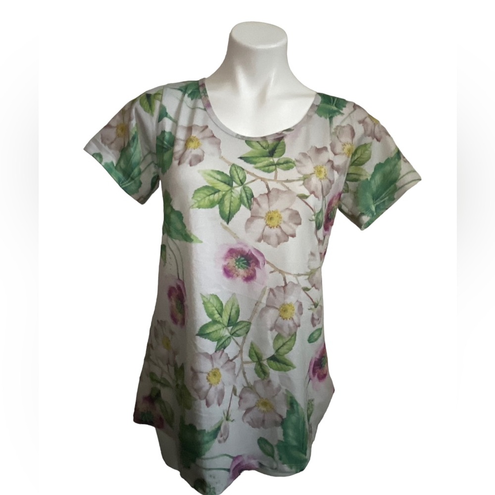 Lularoe top size small